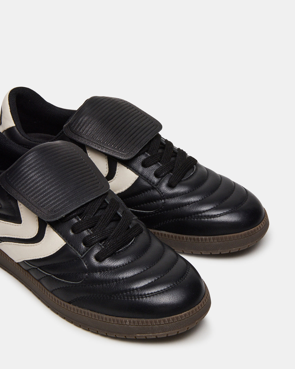 Steve Madden JANOS Black Leather Low-Top Lace-Up Men's Sneaker