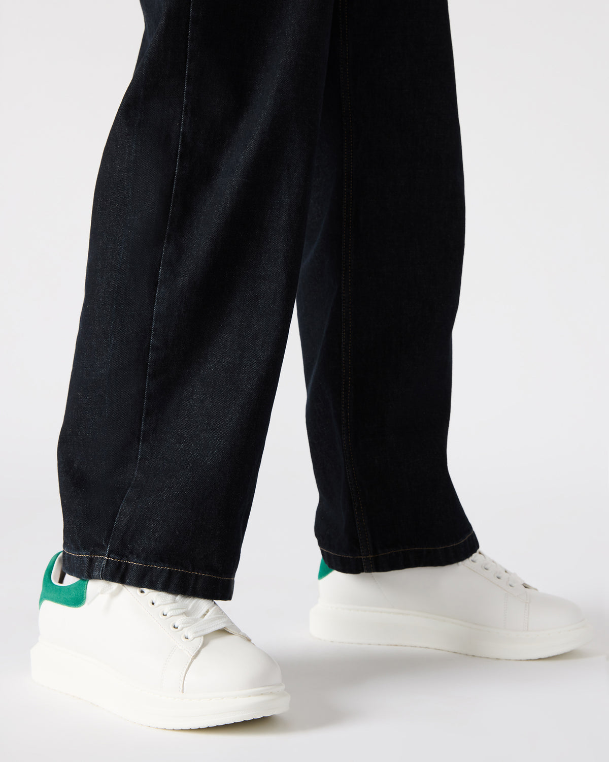 Steve Madden FROSTED Green Multi Men's Low-Top Lace-Up Sneaker