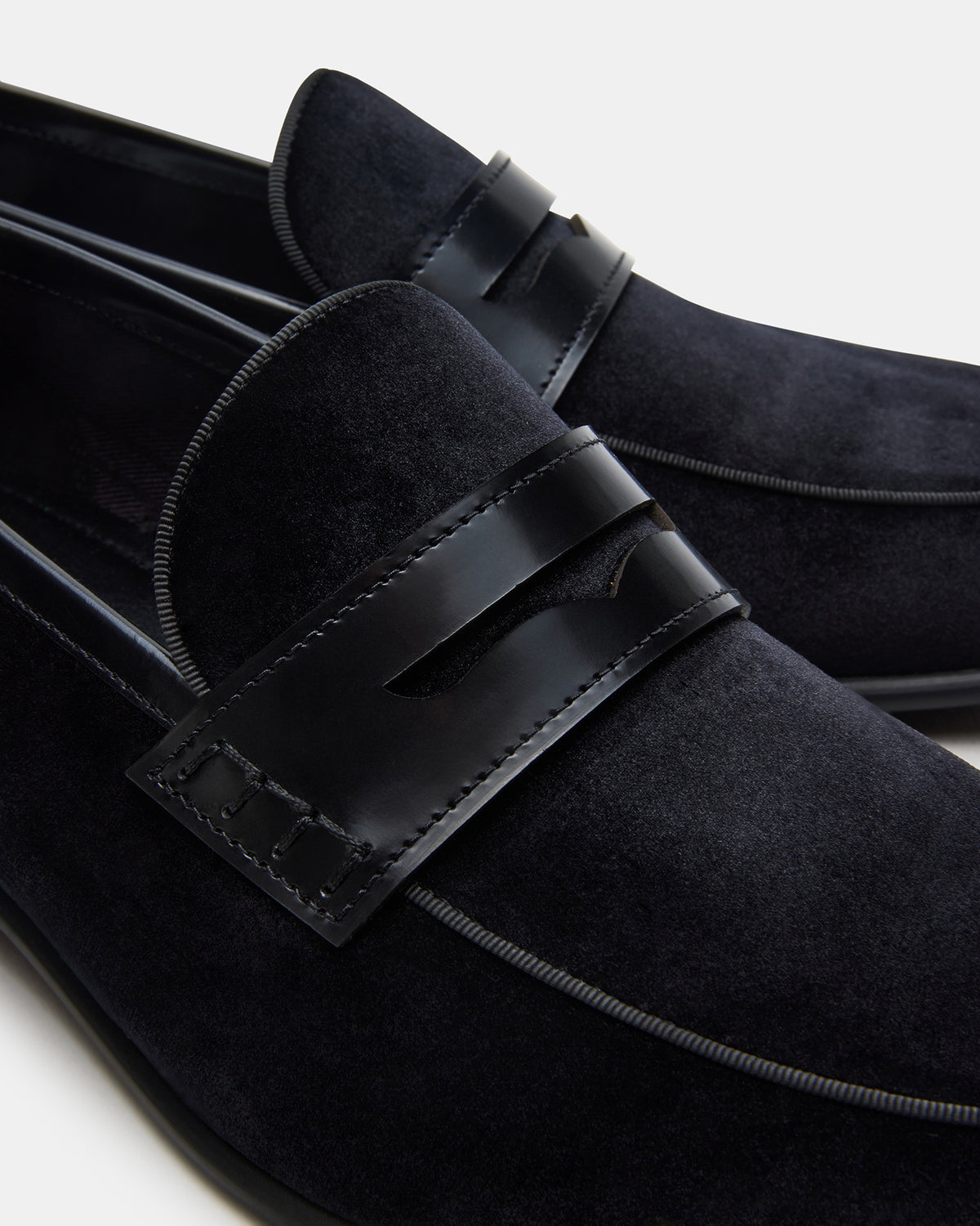 Steve Madden YARDLY Black Velvet Slip-On Men's Dress Loafer
