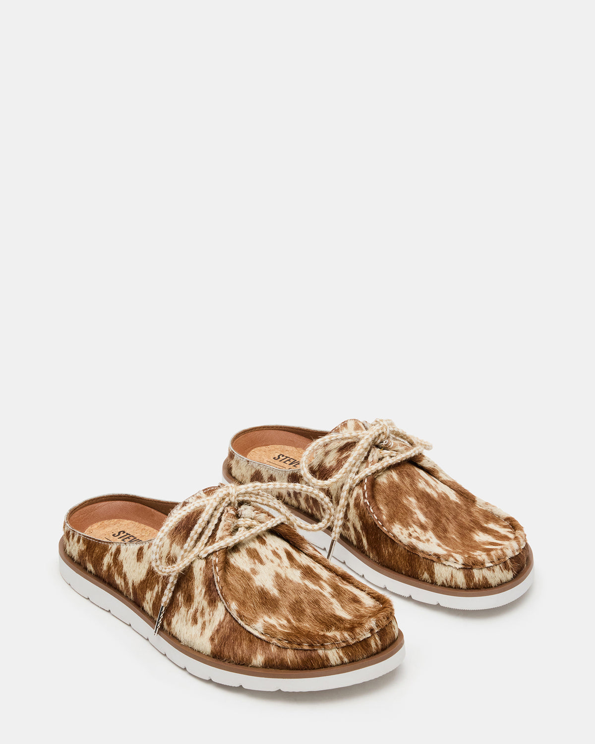 Steve Madden SAILOR Brown White Slip-On Laces Footbed Men's Casual Shoe