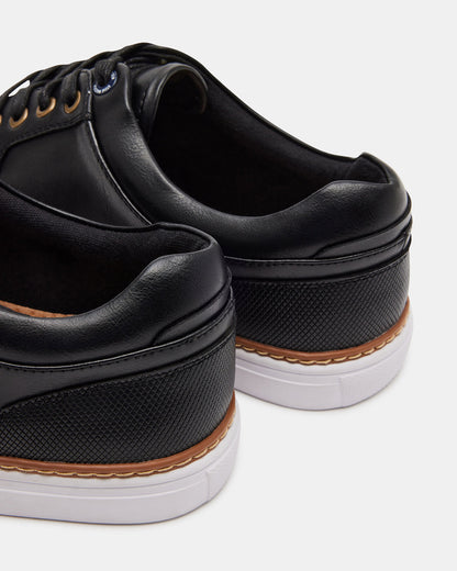 Steve Madden GUSS Black Low-Top Men's Casual Shoe