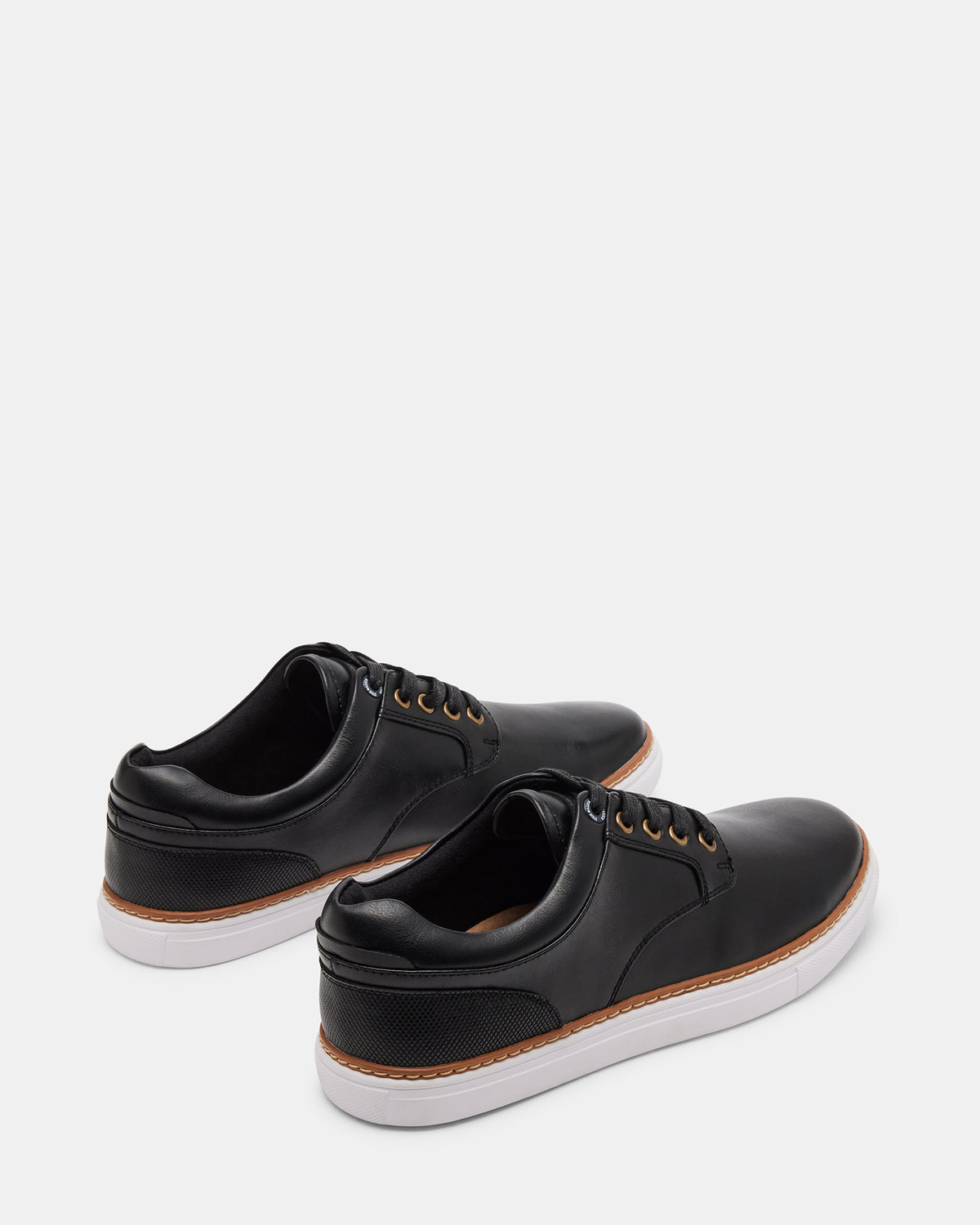 Steve Madden GUSS Black Low-Top Men's Casual Shoe