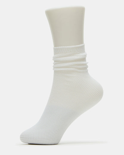 Steve Madden FISHNET SHLOUCHY CREW SOCKS White Women's Quarter Socks