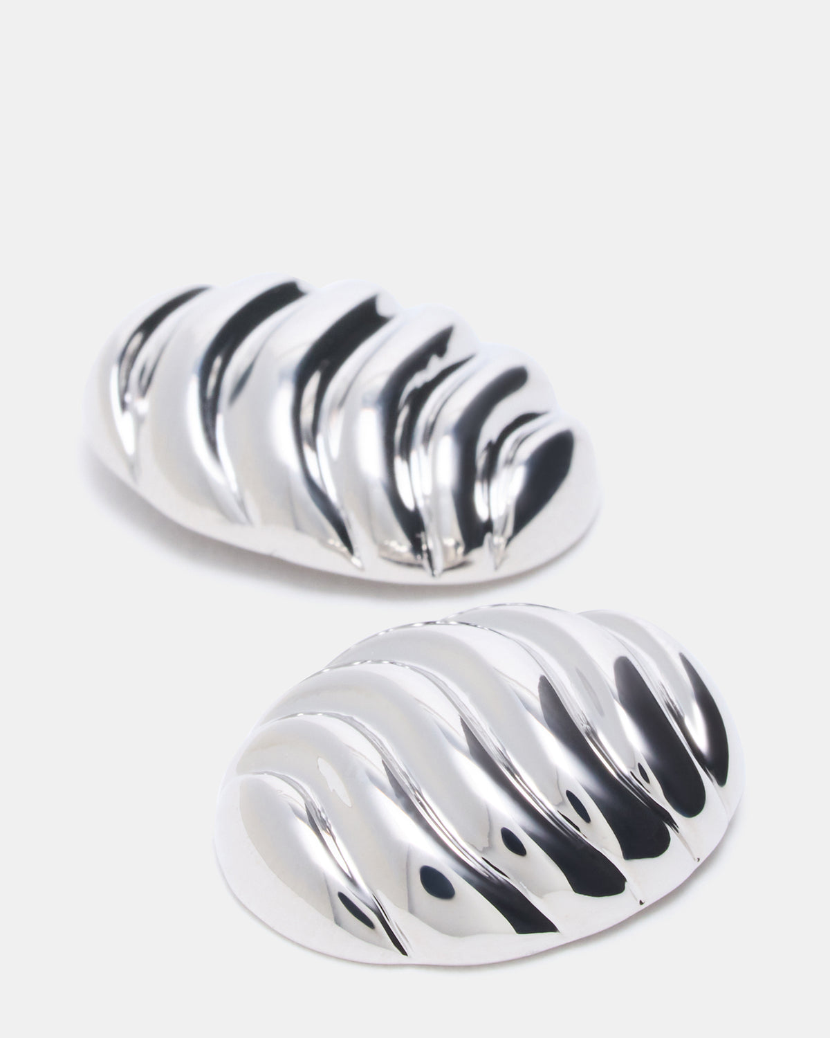 Steve Madden GROOVED CIRCULAR STUD EARRINGS SILVER Women's Sculpted Grooved Stud Earrings