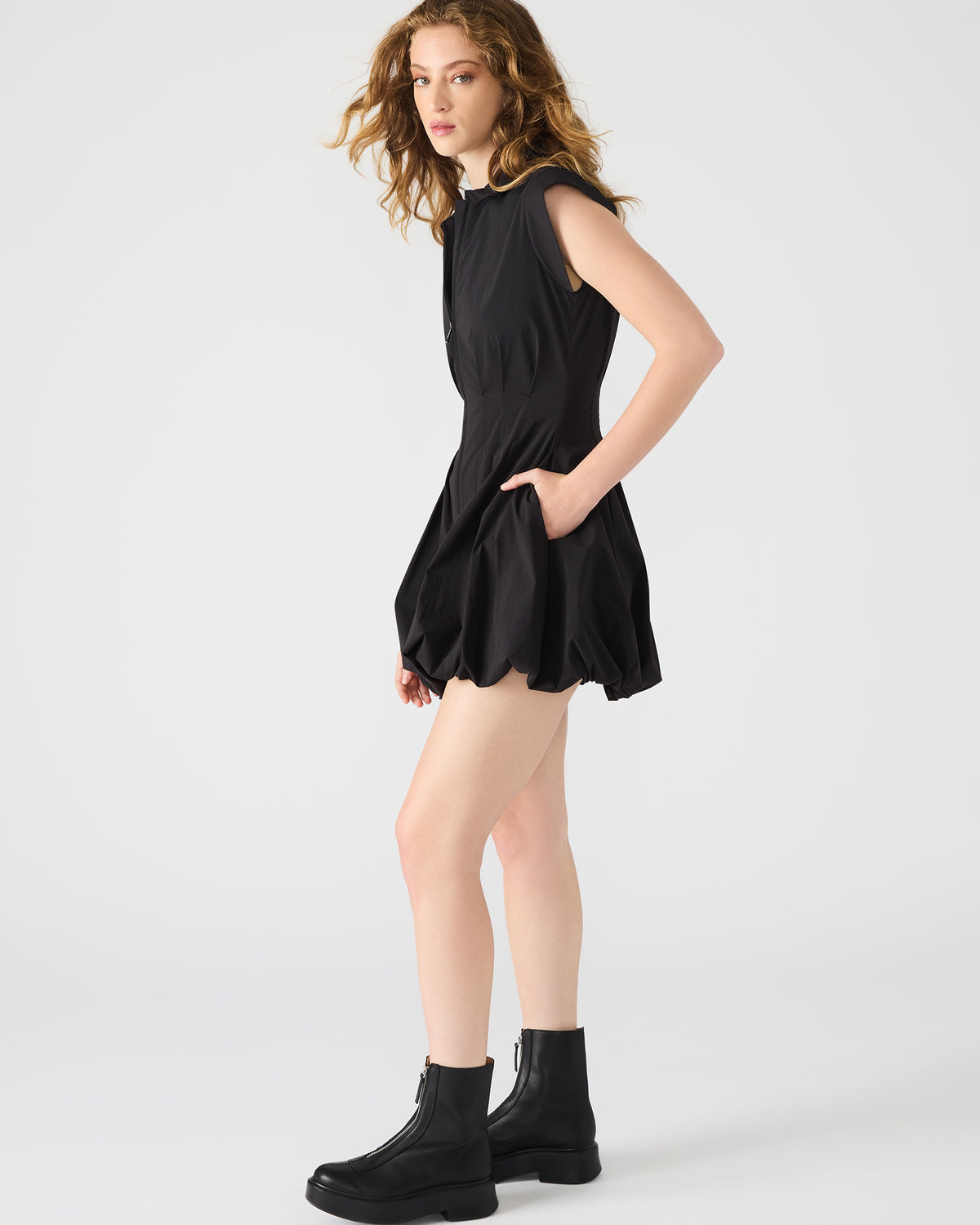 Steve Madden DYANNE Black Women's Zip-Front Bubble-Hem Dress