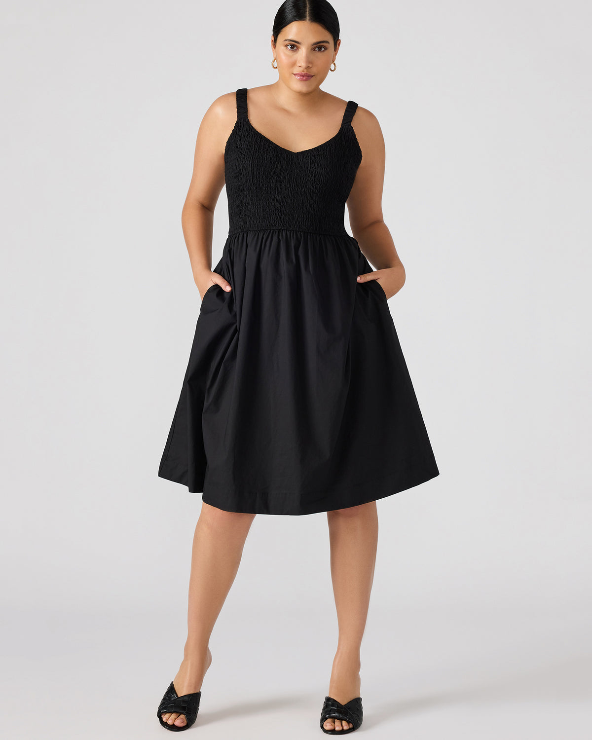 Steve Madden FLEUR Black Flowy Smocked Midi Women's Dress