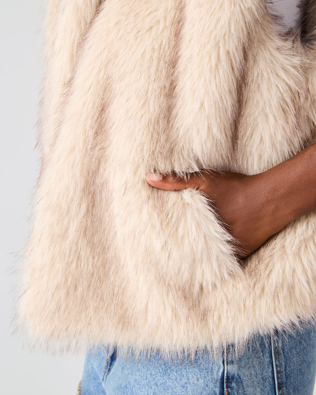 Steve Madden SAFIRA Natural Faux Fur Sleeveless Collared Women's Vest