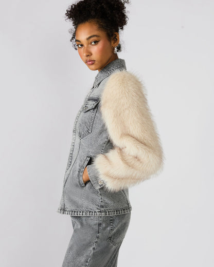 Steve Madden PARKER Fog Faux Fur Long-Sleeved Button-Up Denim Women's Jacket