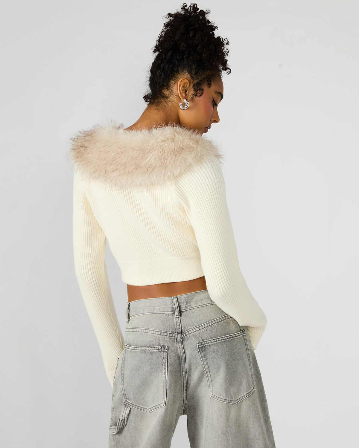 Steve Madden LYSIA Cream Long-Sleeved Faux Fur Hood Zip-Up Ribbed Women's Sweater Jacket