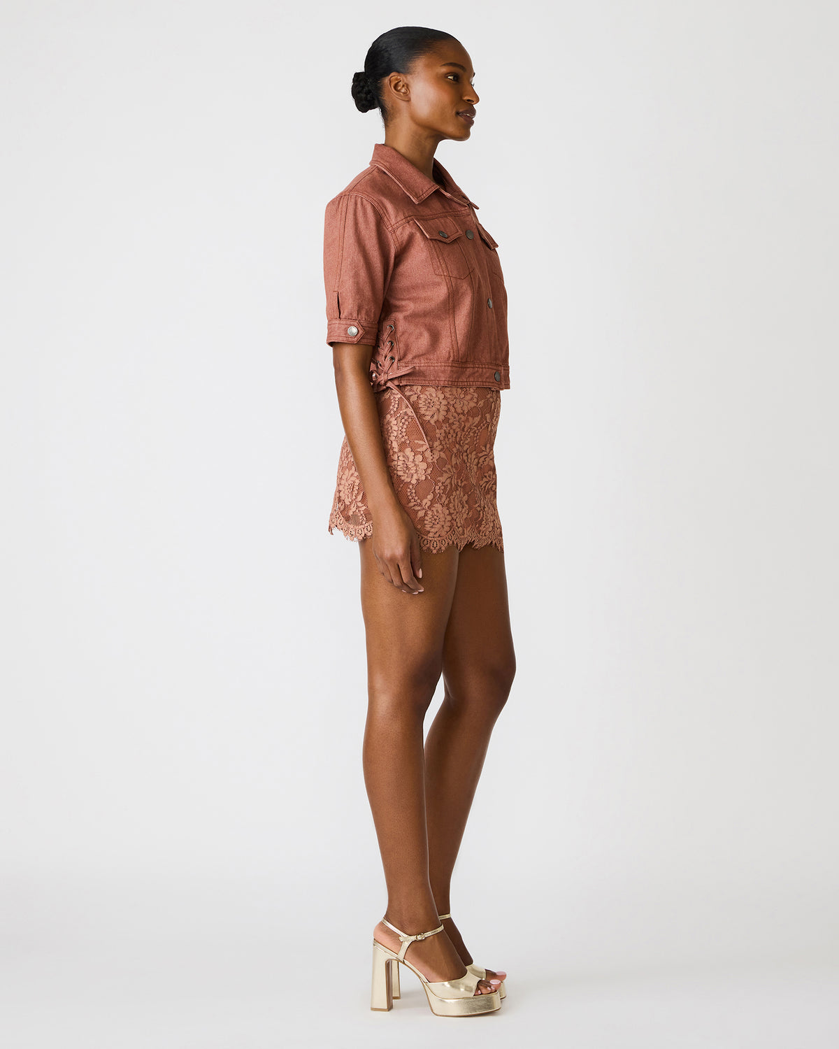 Steve Madden BLU Rust Short-Sleeved Denim Button-Up Women's Jacket