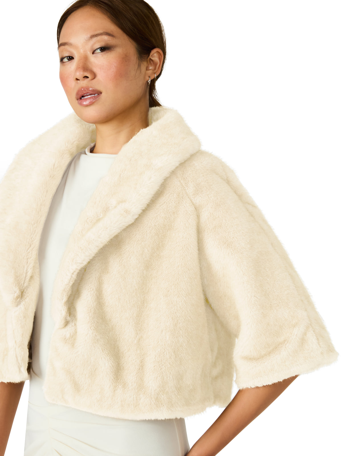 Steve Madden HESTIA Cream Faux Fur Cropped Collared Neckline Women's Coat