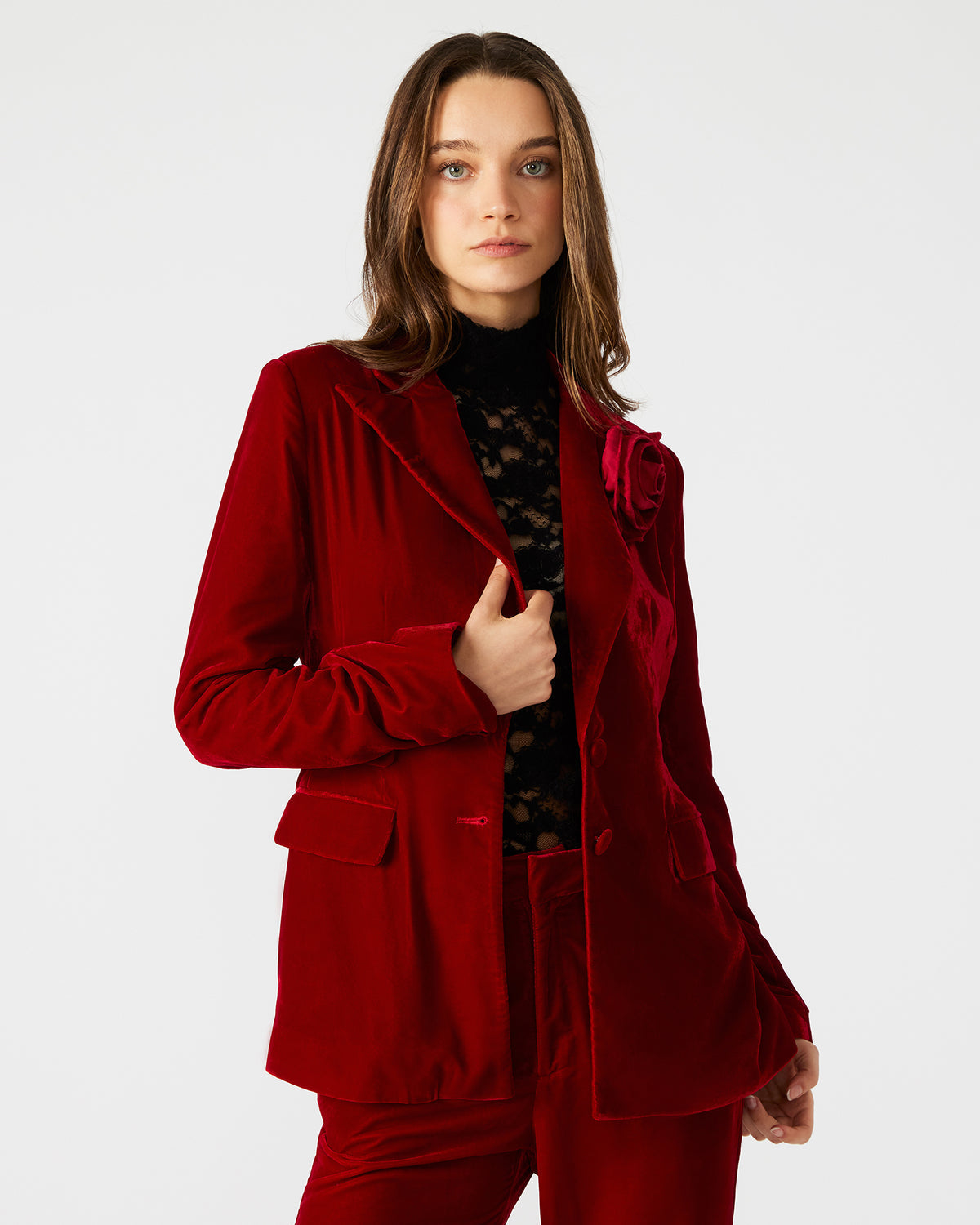 Steve Madden MERENE Blazer Red | Women's Long-Sleeved Button-Up Velvet Blazer