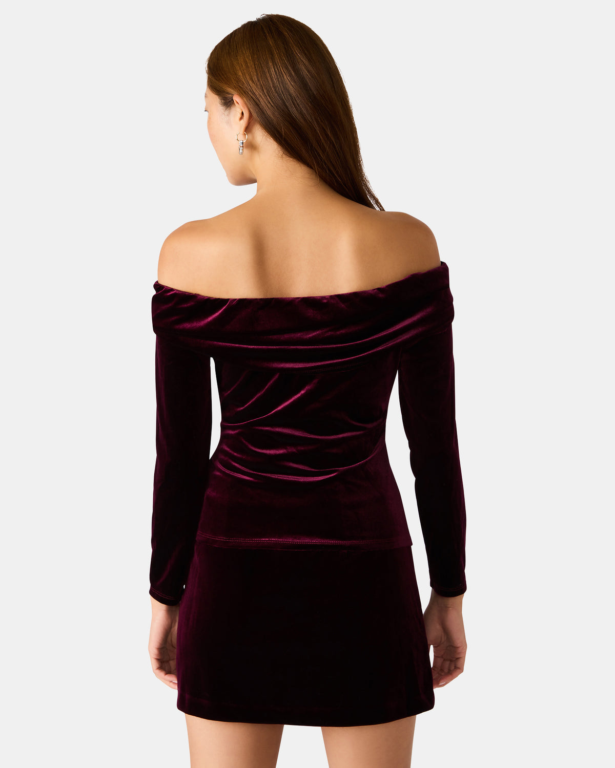 Steve Madden LICI Wine Long-Sleeved Velvet Rose Off-The-Shoulder Women's Top
