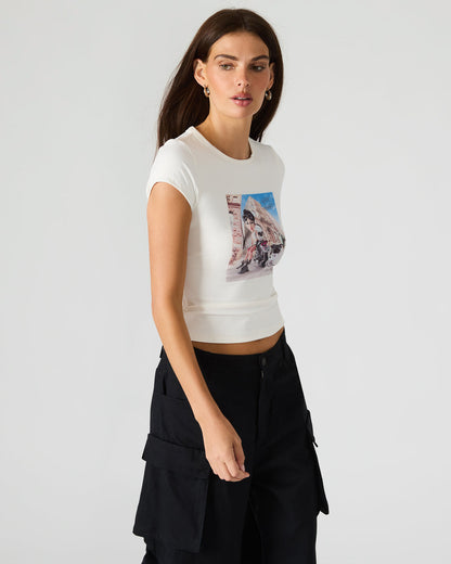 Steve Madden GOLDIE Antique Short-Sleeved Graphic Tee Form-Fitting Women's Top