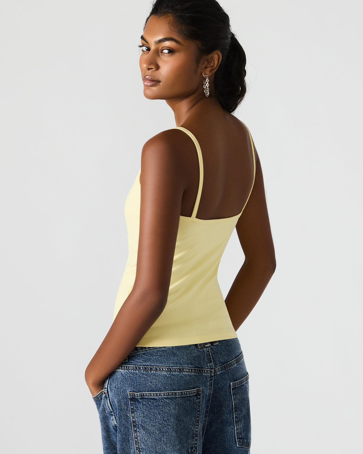 Steve Madden GOLDIE Pale Yellow Sleeveless Graphic Women's Tank Top