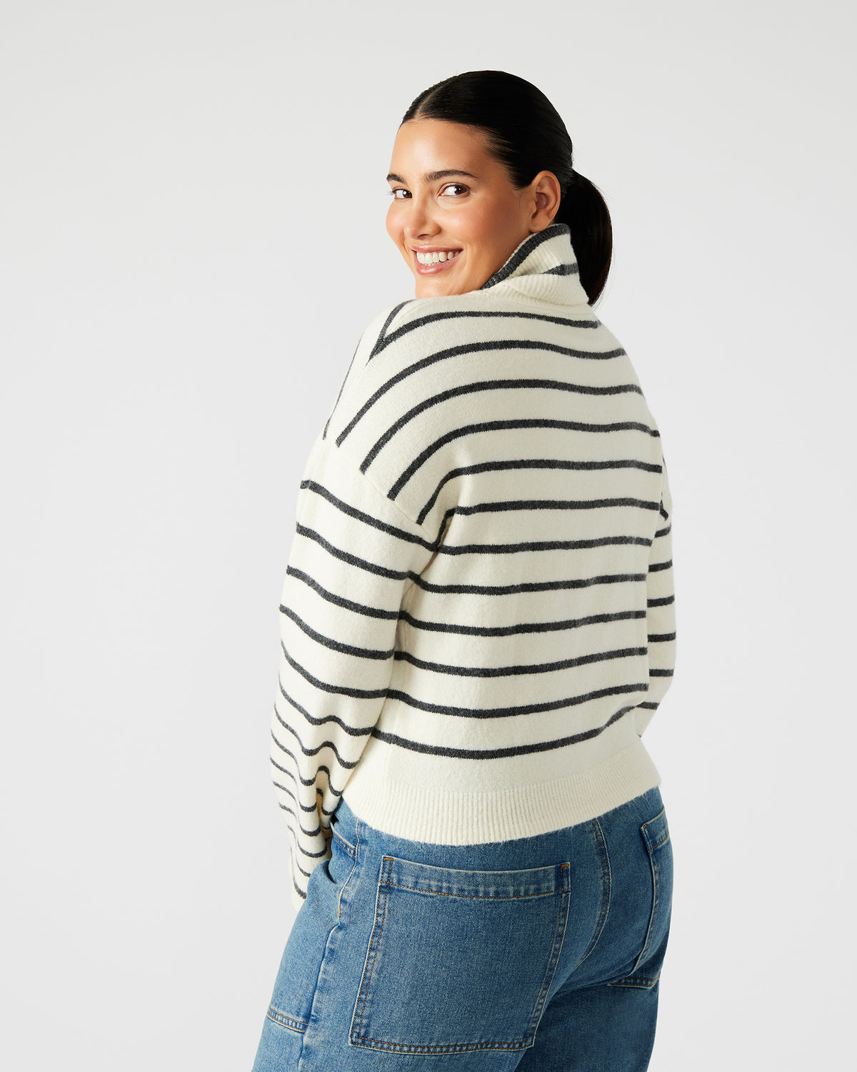 Steve Madden NARSHA Black/White Women's Turtleneck Stripe Sweater