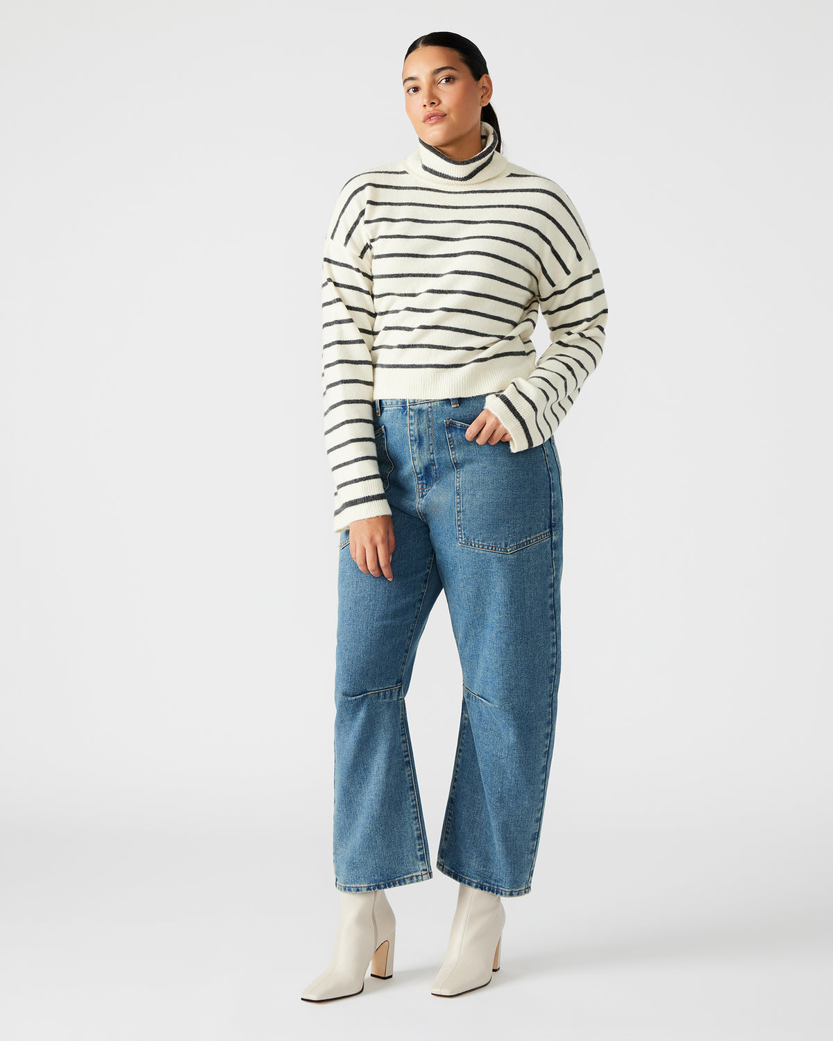 Steve Madden NARSHA Black/White Women's Turtleneck Stripe Sweater