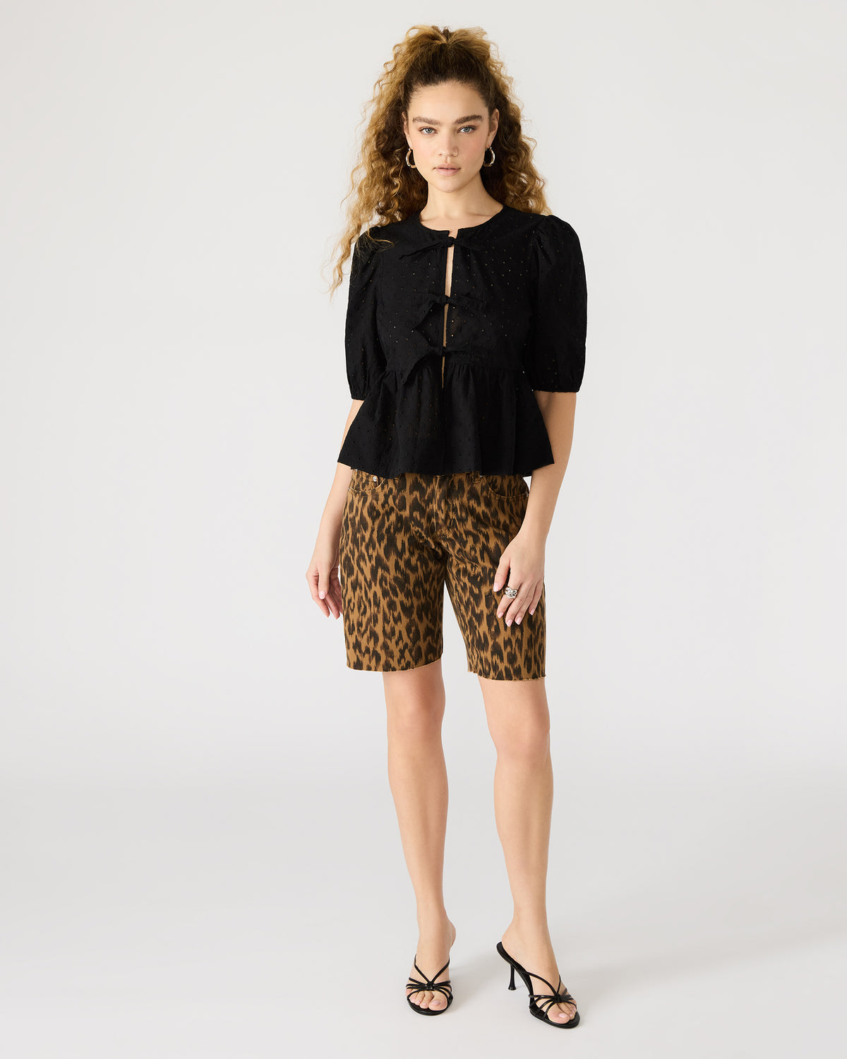 Steve Madden PAULA Top Black Short-Sleeved Tie-Front Eyelet Top