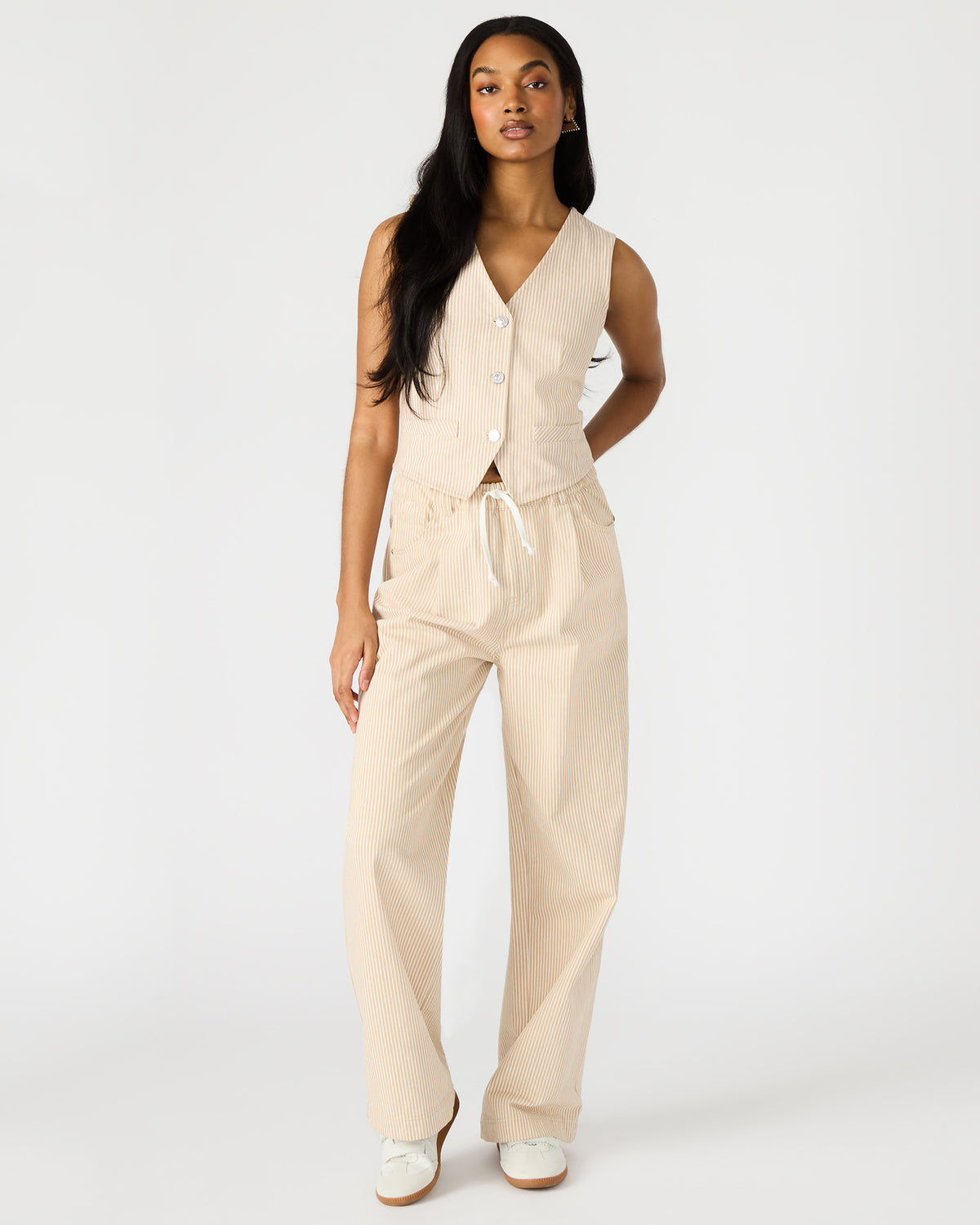 Steve Madden SELENE Khaki Women's Button-Up Sleeveless Fabric Vest Top