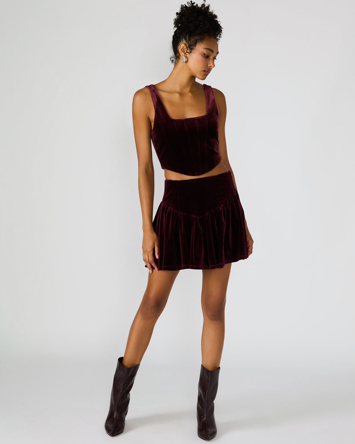 Steve Madden JAYLA Wine Flowy Velvet Women's Mini Skirt