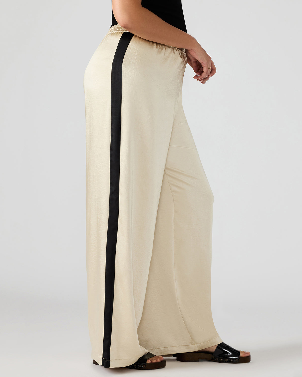 Steve Madden MOXIE Cream Pull-On Contrast Panel Straight Leg Women's Pant