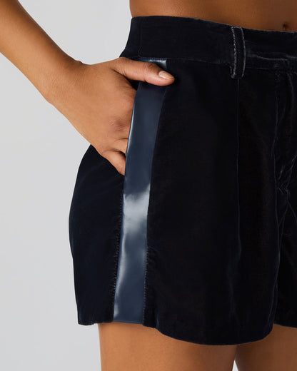 Steve Madden MINNETTA Indigo Haze Velvet Women's Shorts