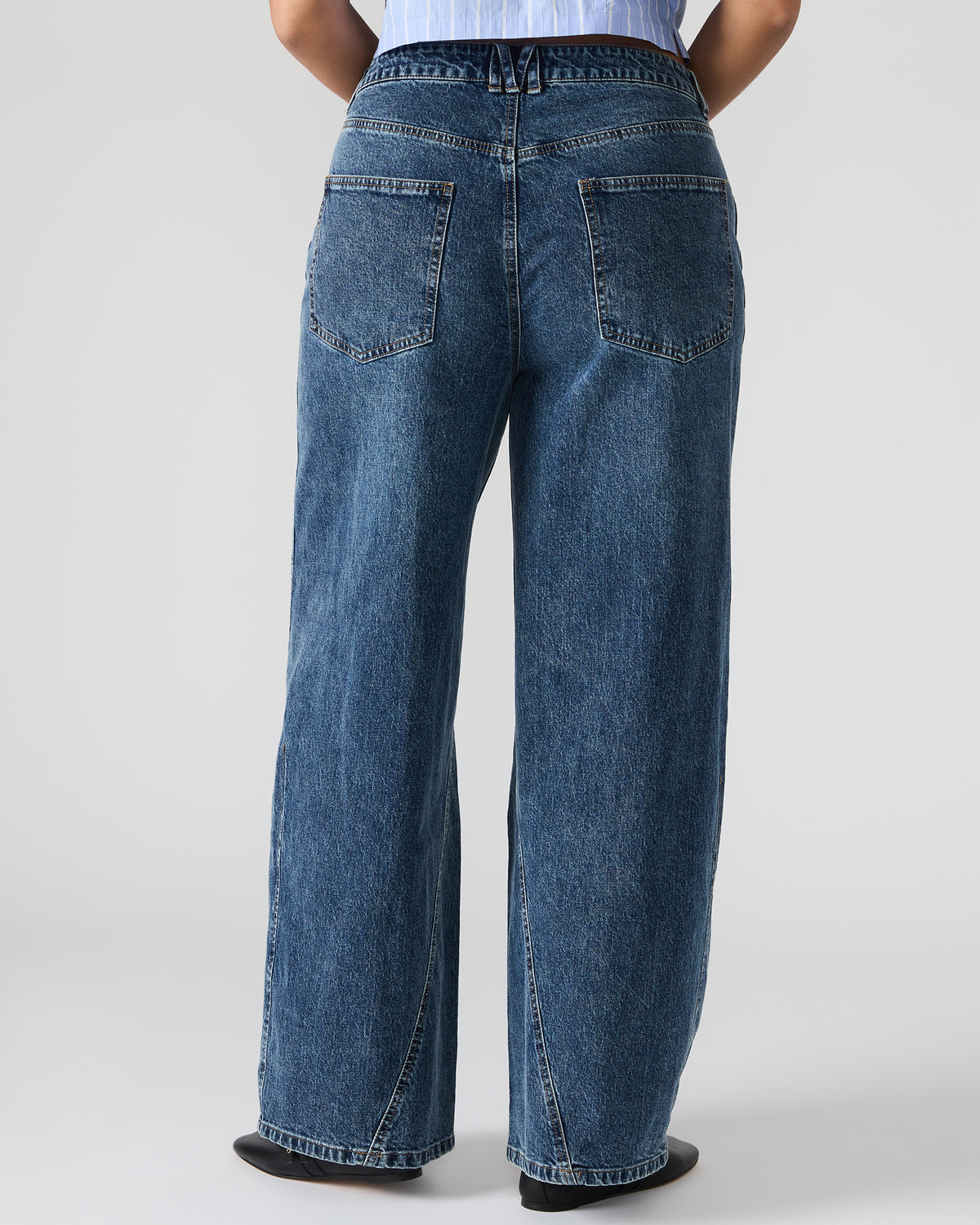 Steve Madden RORI Dark Navy Straight-Leg Denim Women's Bottoms