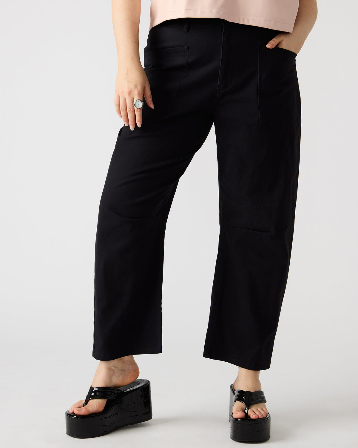 Steve Madden HANIEL Black Women's Barrel Leg Pant
