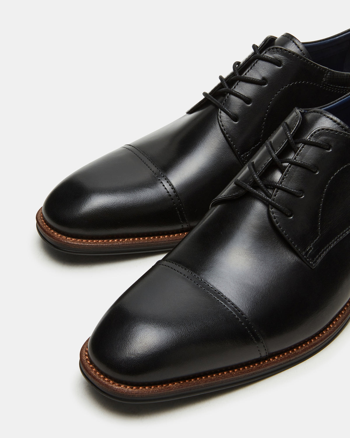 Steve Madden HASEN Black Leather Men's Lace-Up Dress Shoe